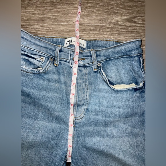 ZARA light washed jeans size 6 - Picture 3 of 5